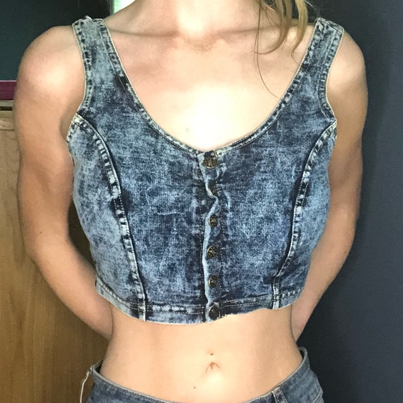 Crop Top - Picture 5 of 6